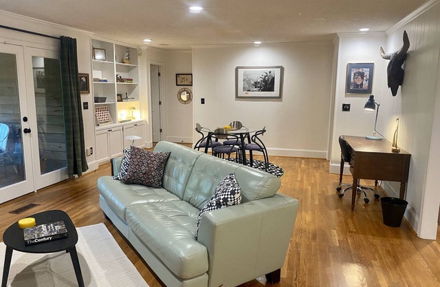 Chattahoochee Hills Lakehouse Retreat