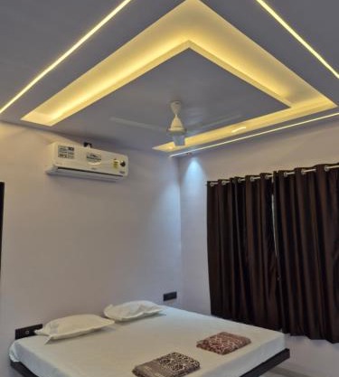 Chavan's Unique Residency