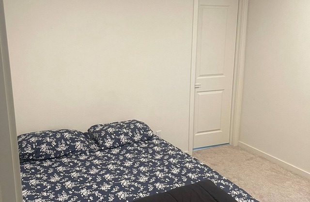 Cheerful 1 bedroom Apartment located in the heart of Fontana