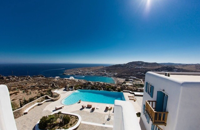 Chef included by Fantasia Villas: Paradiso Villa 7 bedrooms