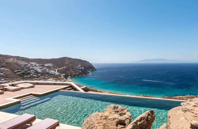 Chef included by Fantasia Villas: Elia Villas 28 bedrooms