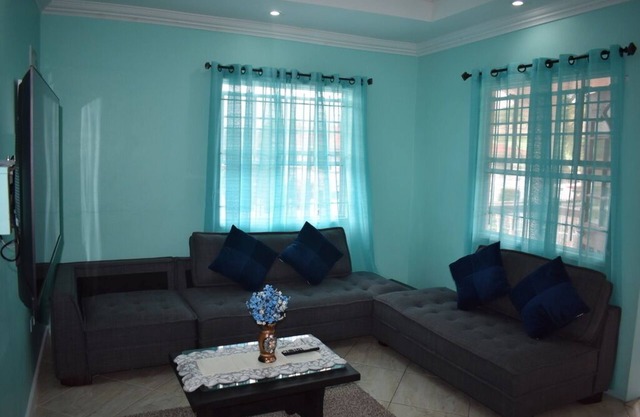 Cherie Daze Villa- Charming 1-bedroom apartment.