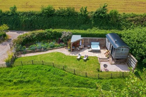 Cherry Blossom, Devon Hideaways