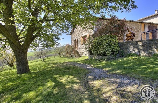 "Chez Odile et Georges"