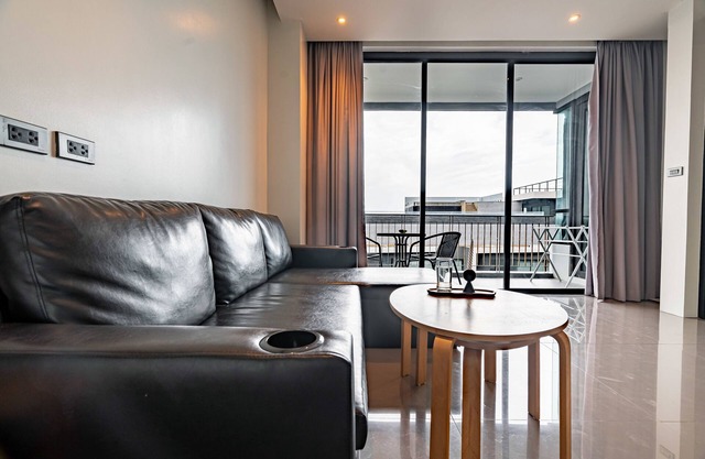 Chic 2BR Loft near Nai Harn Beach A406