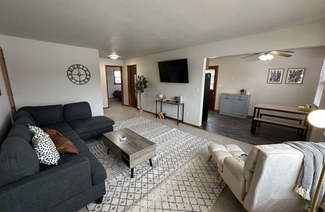 Chic & Cozy APT-Self Check-In