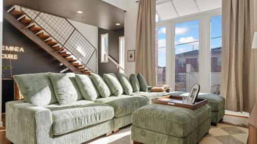 Chic Modern Condo in the Vibrant NuLu District