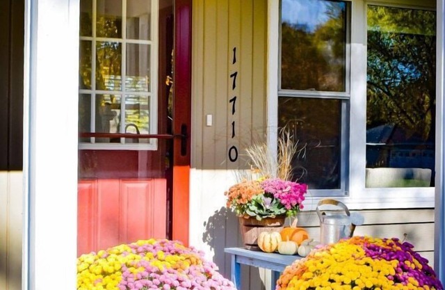 "Chic Retreat" w/Home Office & Gym by Roxy Rentals