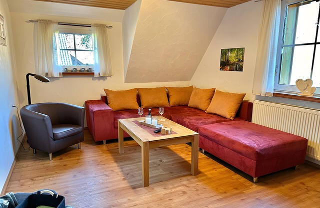 Child- and dog-friendly holiday apartment Waldblick, 75 sqm, 2 bedrooms
