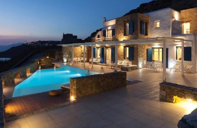 Choulakia Elite 3 Bd Villa with Pool & Sea View