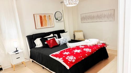 Christmas 3BR , King and Queen Beds , Uptown Charlotte