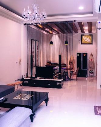 Chun House