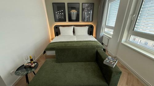 Cinema City Hotel Europaplatz Karlsruhe - Brand New Boutique Hotel 2025 -