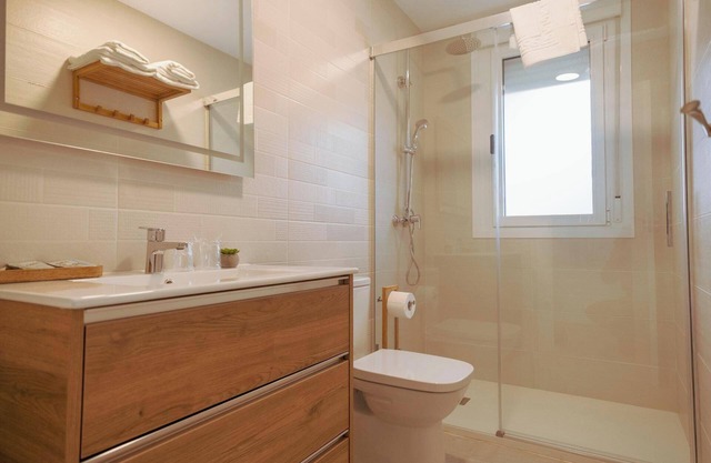 Citrus - Lemon Tree Apartment