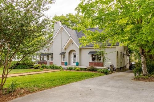 City Cottage on Main Street In North GA