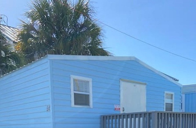 Clam Cottage In Suwannee #7