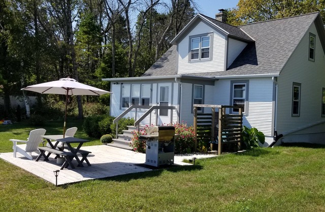 Clara's Cottage, On Lake Michigan