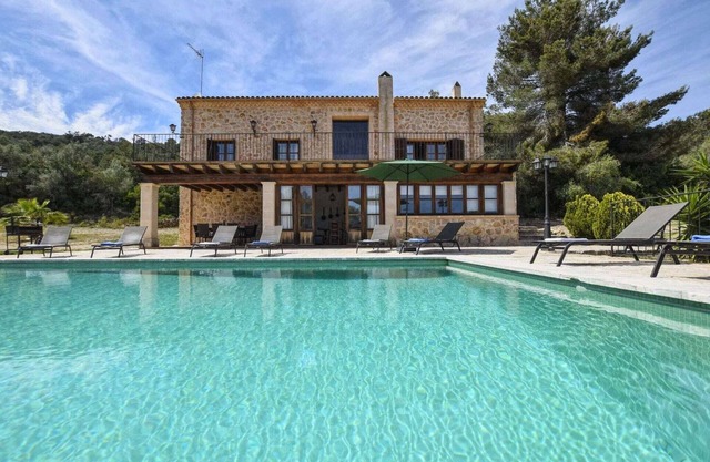 Classic Home with Pool