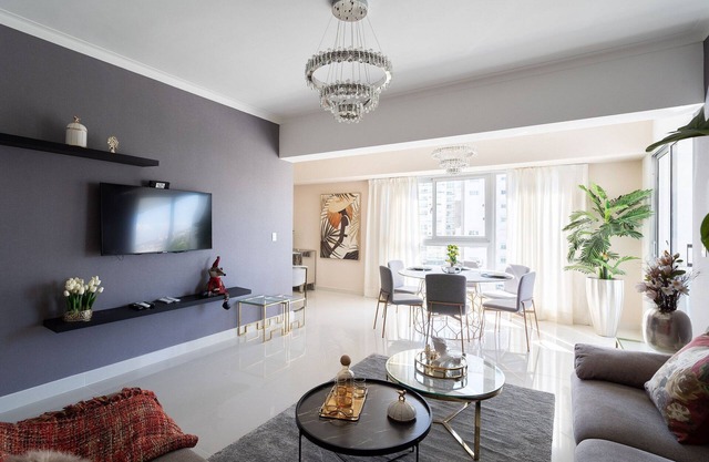 Classy-3BR-KingBed-50mbWiFi-CityCntr-A/C-YellowKey