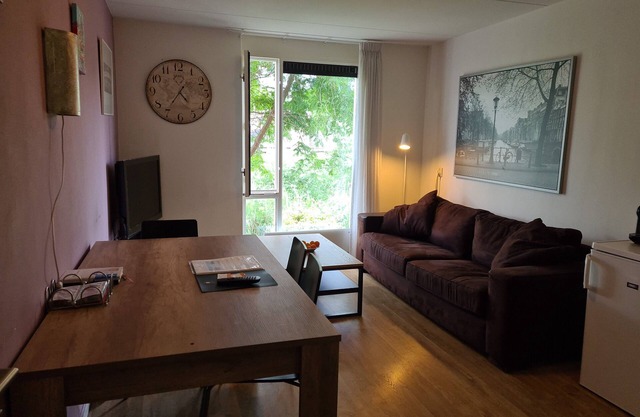 Clean bed & breakfast with roofterrace in Amsterdam!