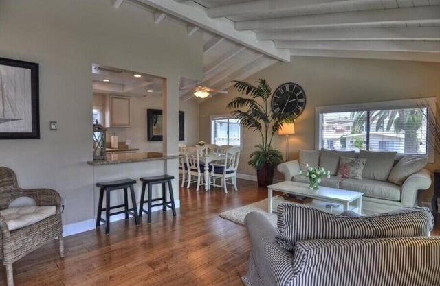 Clean & Highly Rated - Close to CDM Beach/Village, A/C&Garage