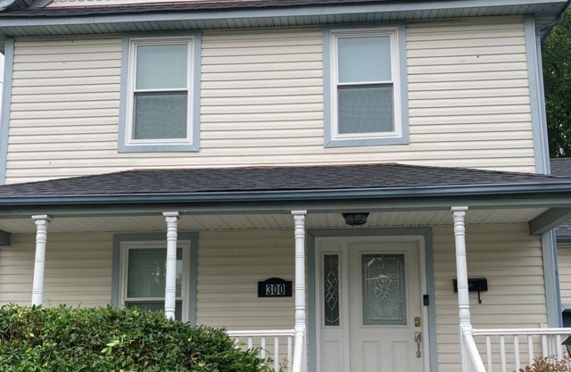 Clean spacious home near Sentara Hospital