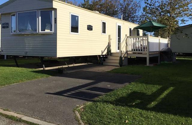 Cleethorpes Thorpe Park Caravan Holiday Home