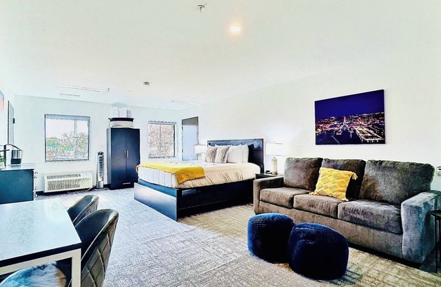 Close to Cedar Point Sports Force Kalahari