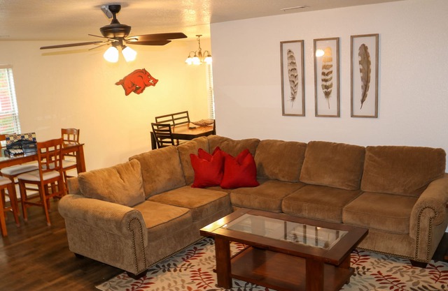 Close to Everything Fayetteville - Downtown/Uptown - College Ave