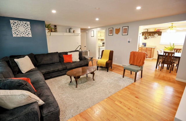 Close to Everything, Stocked Kitchen, Full House: 3 bedroom, 2.5 bath