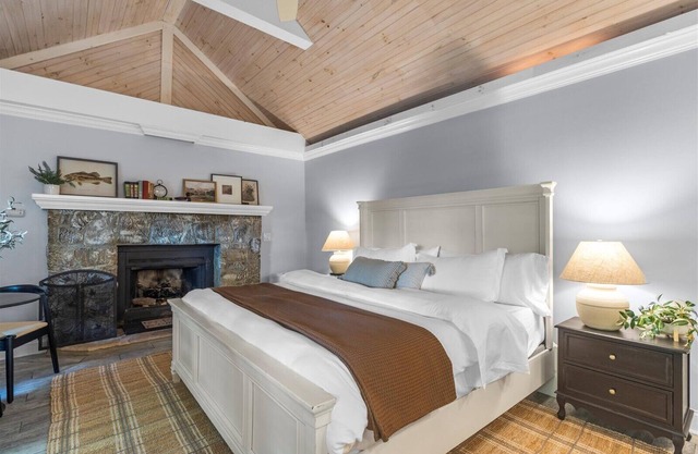 Cloudland Suite on Lookout Mountain