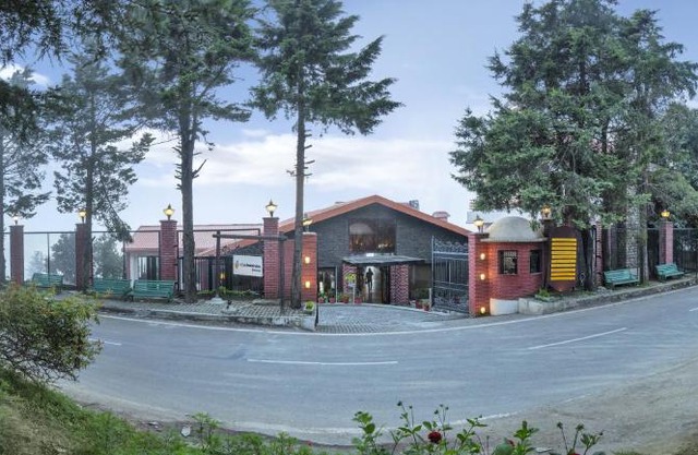 Club Mahindra Kanatal