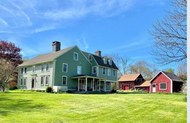 Coastal Antique farmhouse