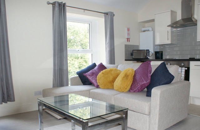 Coastal City Rooms - Uplands