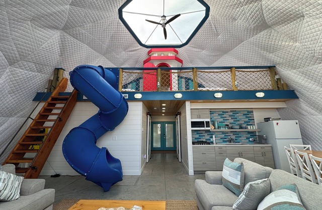 Coastal Dome | 4 Bed, 3 Bath