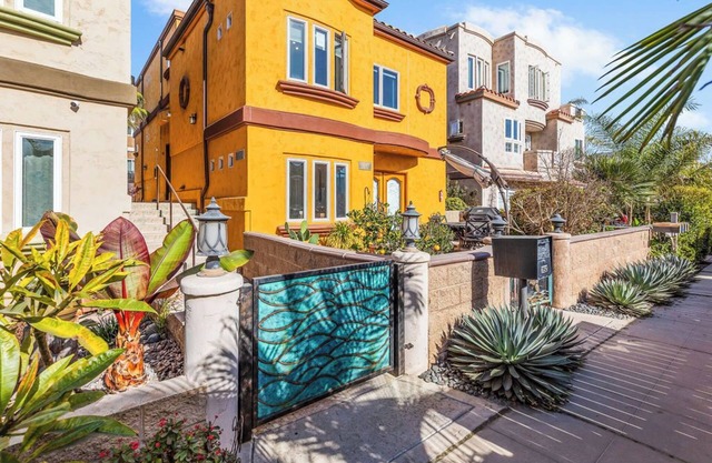 Coastal Getaway-bikes,boards and more!