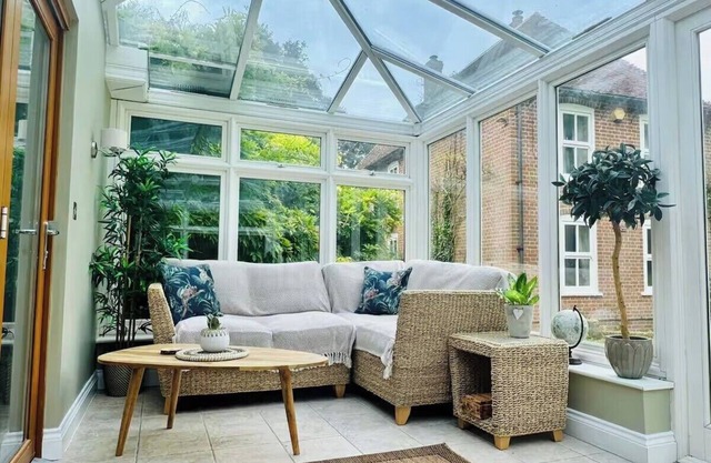 Coastal Haven Retreat in Eythorne