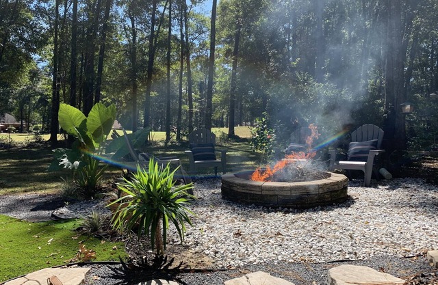 Coastal inspired home only minutes from shopping and restaurants.