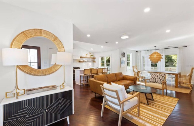 Coastal Retreat | 4BR | Walk to Beach & Pickleball