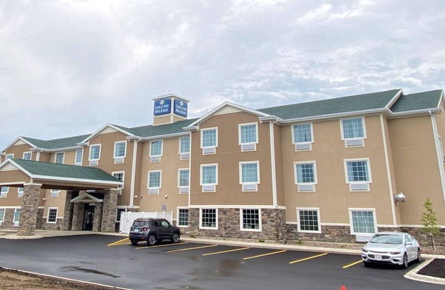 Cobblestone Hotel & Suites - Austin