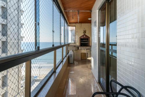 Cobertura c vista para o mar em Itapema CV6489