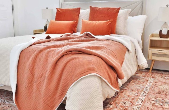 Columbus Oasis w Pool Table Near Downtown