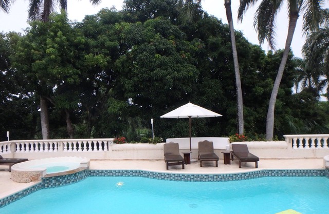 Come relax at one of the Caribbeans most lavish all inclusive resort!