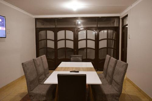 Comfortable 1st floor apartment in front of a park, Central, with Garage