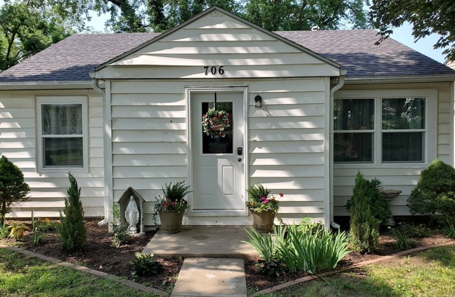Comfortable and relaxing Cottage getaway.