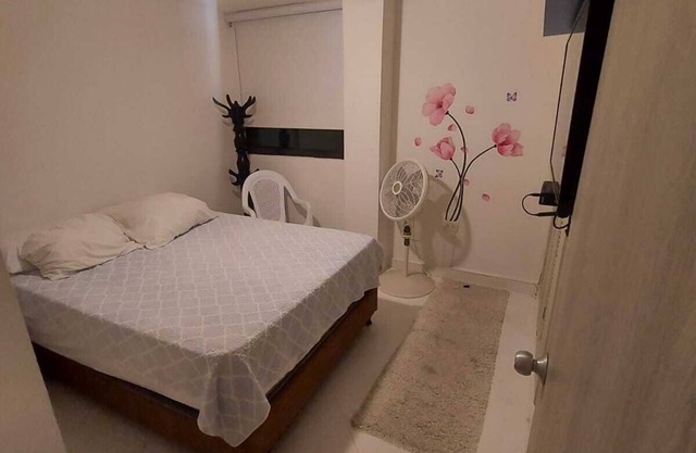 Comfortable apartment ,located in a Prado area,