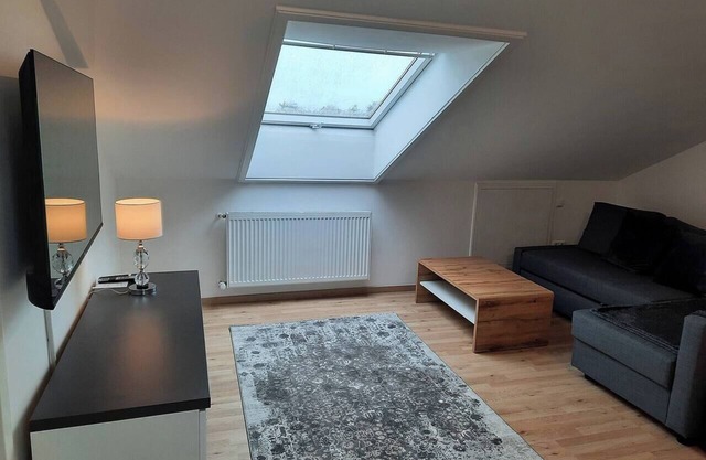 Comfortable Apartment - Great Connection to Munich