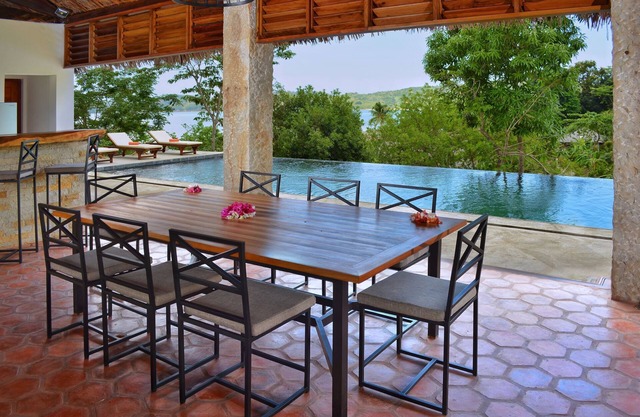 Comfortable apartment in a seaside estate