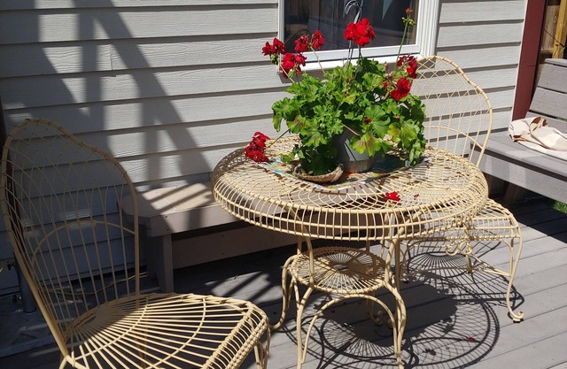 Comfortable Brattleboro Home, Quiet Neighborhood, Centrally Located,