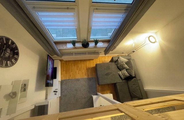 Comfortable city apartment in a historic residential building